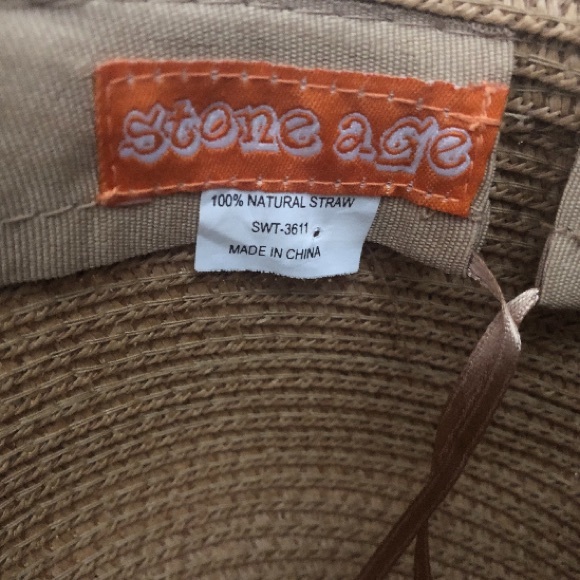 Floppy beach hat - Picture 4 of 5